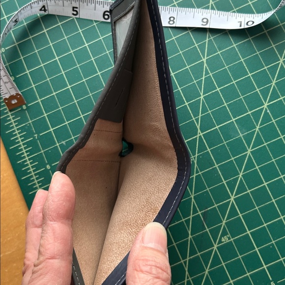 Navy / Grey Leather RFID Wallet - Picture 6 of 10